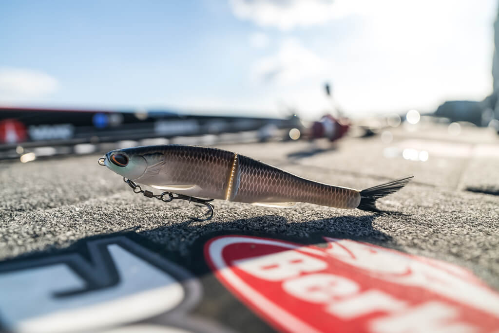 Berkley Powerbait Nessie Soft Glide Bait Sinking 5in