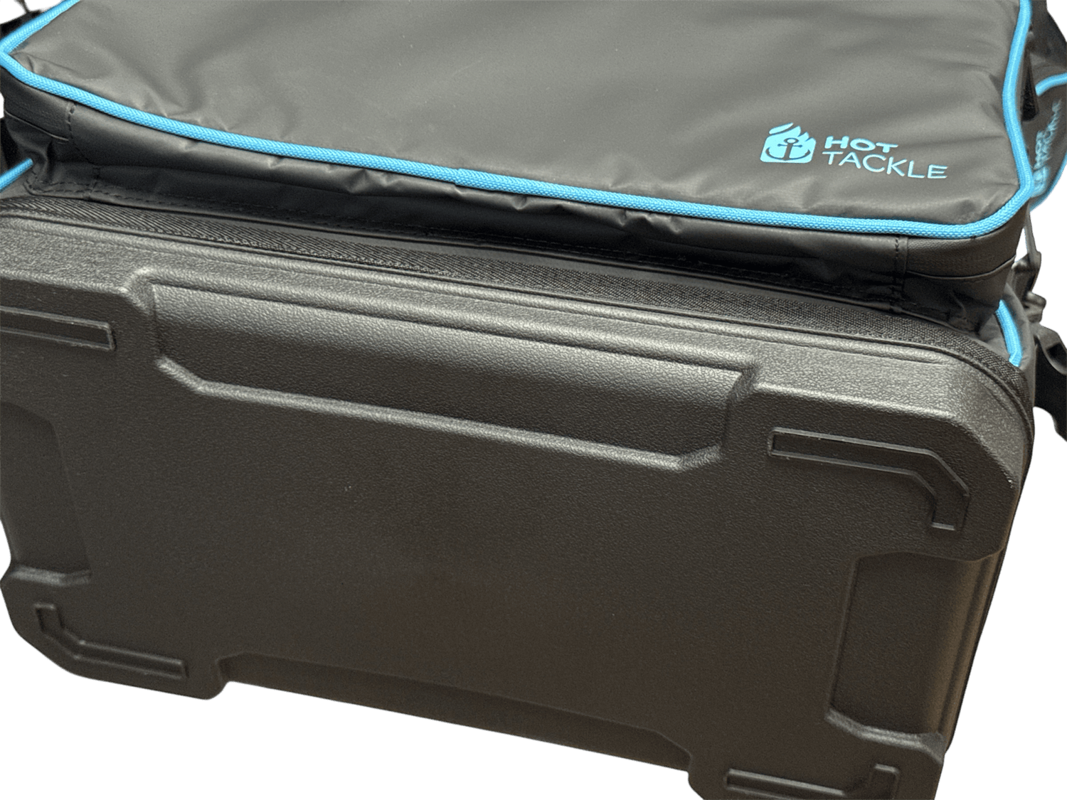 Hot Tackle Water Resistant Tackle Bag + Leader Holder