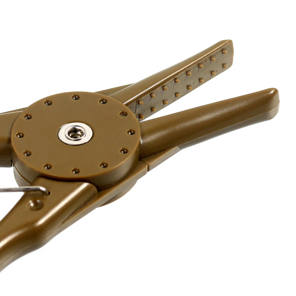 Timber Wolf Graphite Worm Pliers