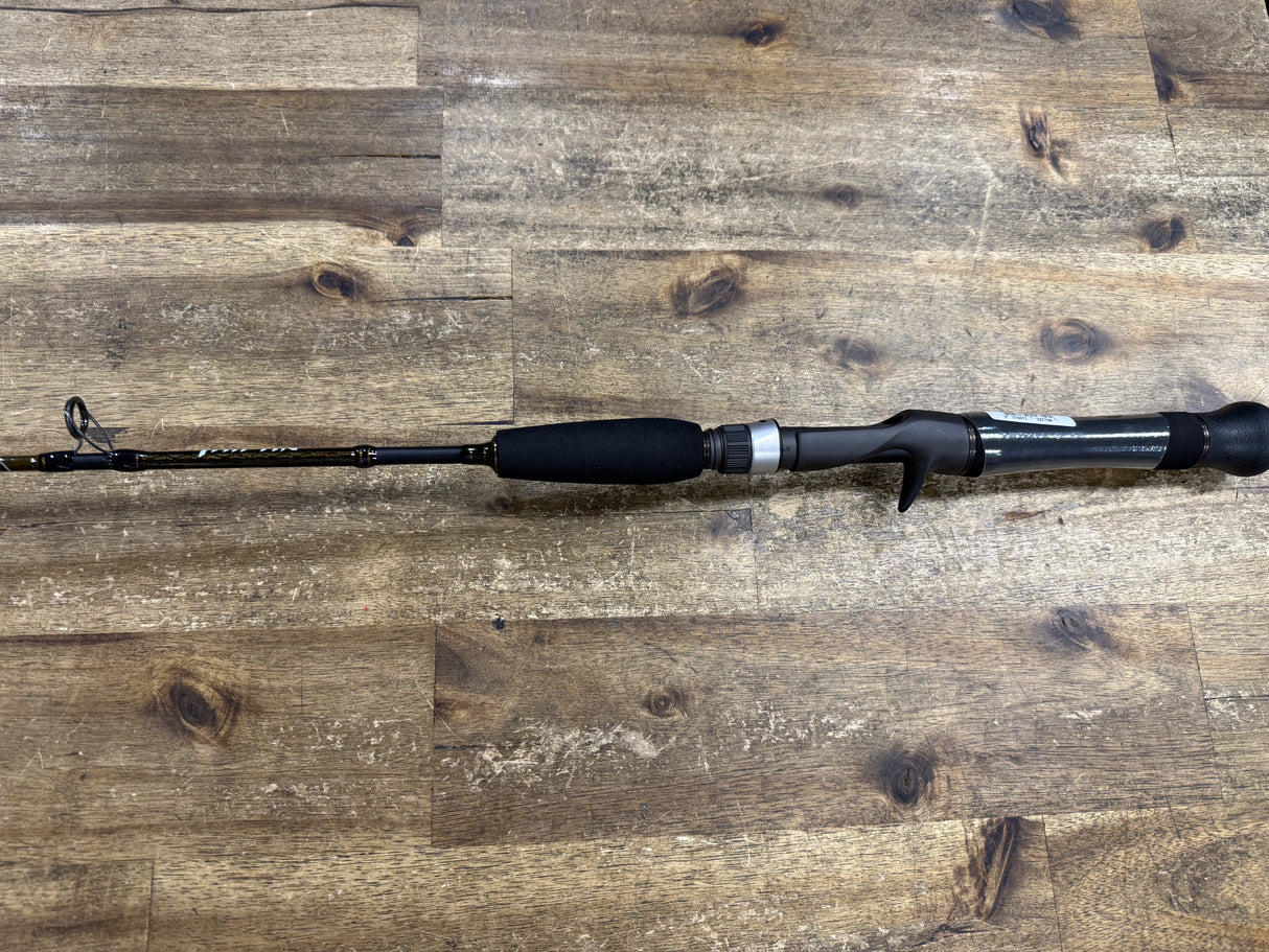 Shimano Taipan 401 Baitcast Rod Clearance Deal