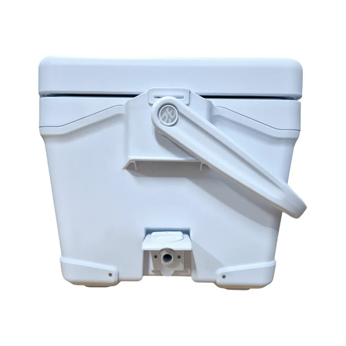 Deal 5 - Shimano Ice Box 32 Litre Madness