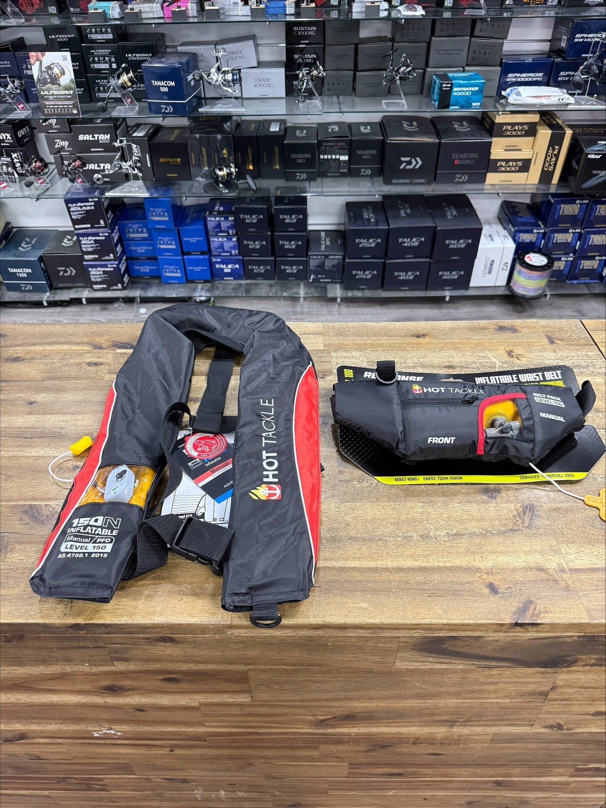 Deal 8 - Hot Tackle/Response Inflatable Life Jackets