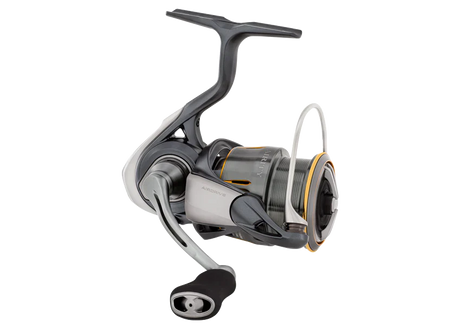 Daiwa 23 Commander Longbolt 7'2" 2pc 3-6kg/ Daiwa 23 Airity PC 3000/ Daiwa Saltiga 12 - 22lb pe1 200m - Grey