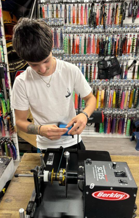 Daiwa J-Braid Grand Island Blue - Bulk Braid Spooling (sold in increments of 100 Metres)