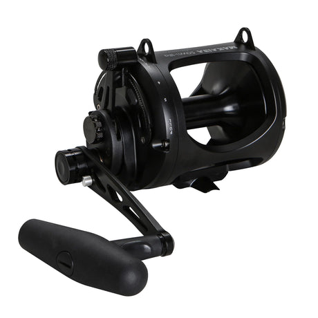 Okuma Makaira Black (LBS) Reels