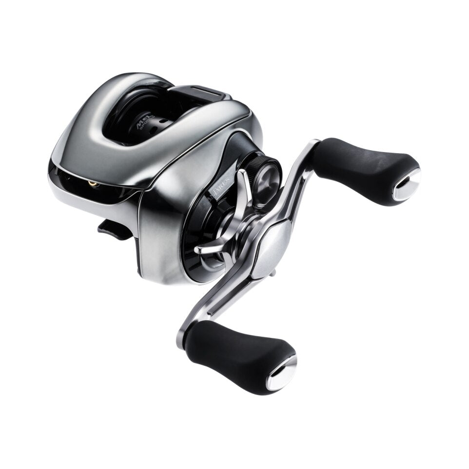 Shimano Antares Baitcast Reel