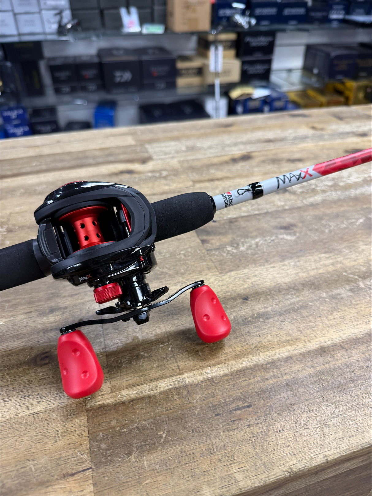 Deal 4 - Abu Max X Low Profile Combo