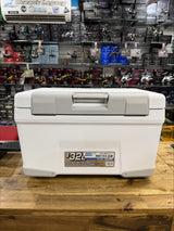 Deal 5 - Shimano Ice Box 32 Litre Madness